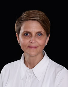 Simone Franziska Ruf, ejer af Frihedens Regnskab